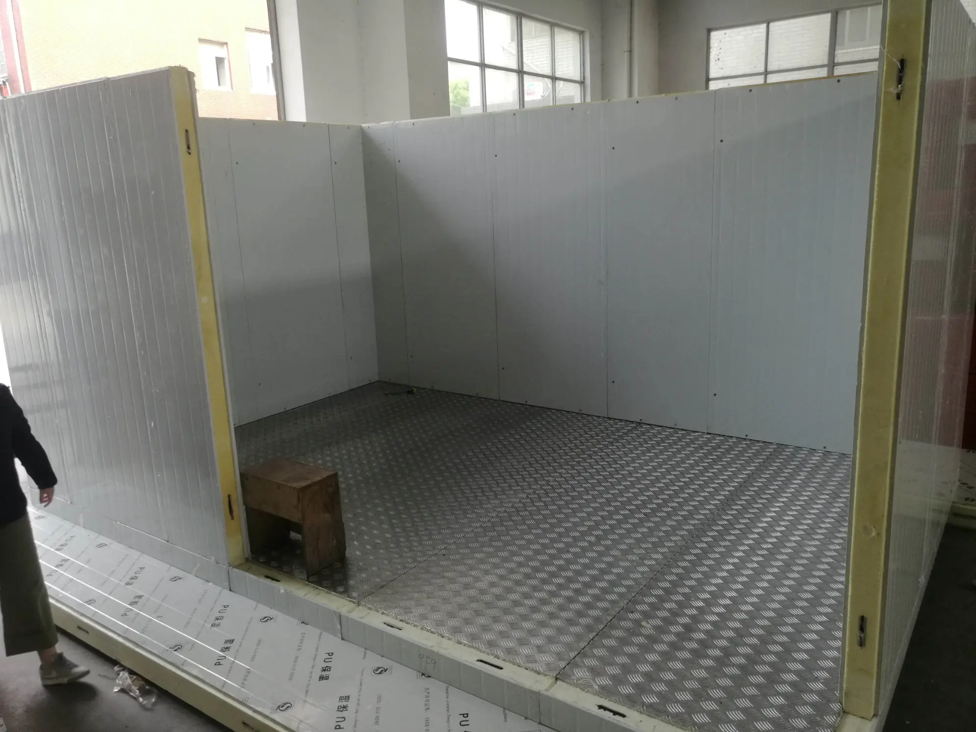 Anti-Slip Aluminum Panel