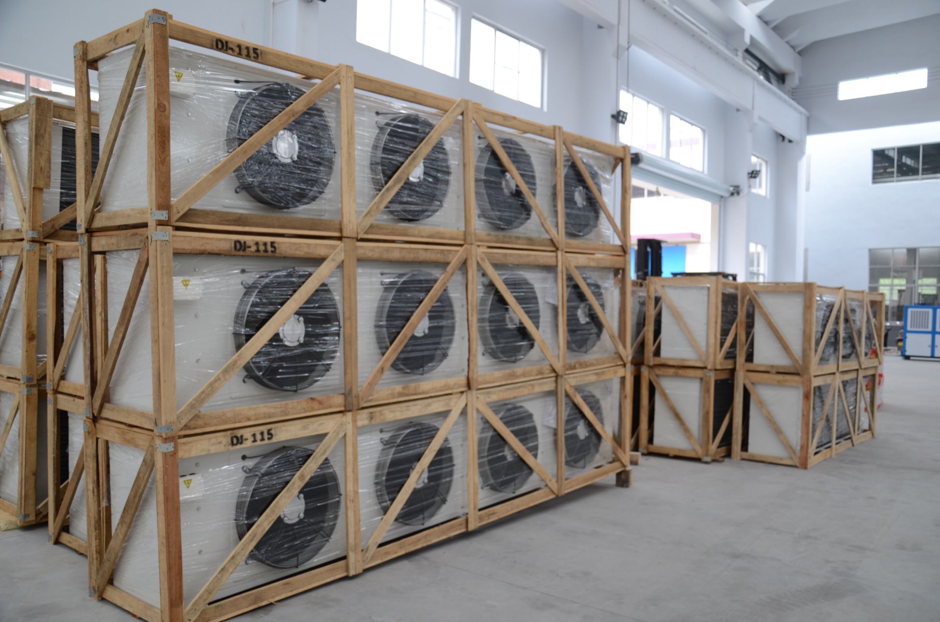 Ceiling Type Air Cooler Photo 1
