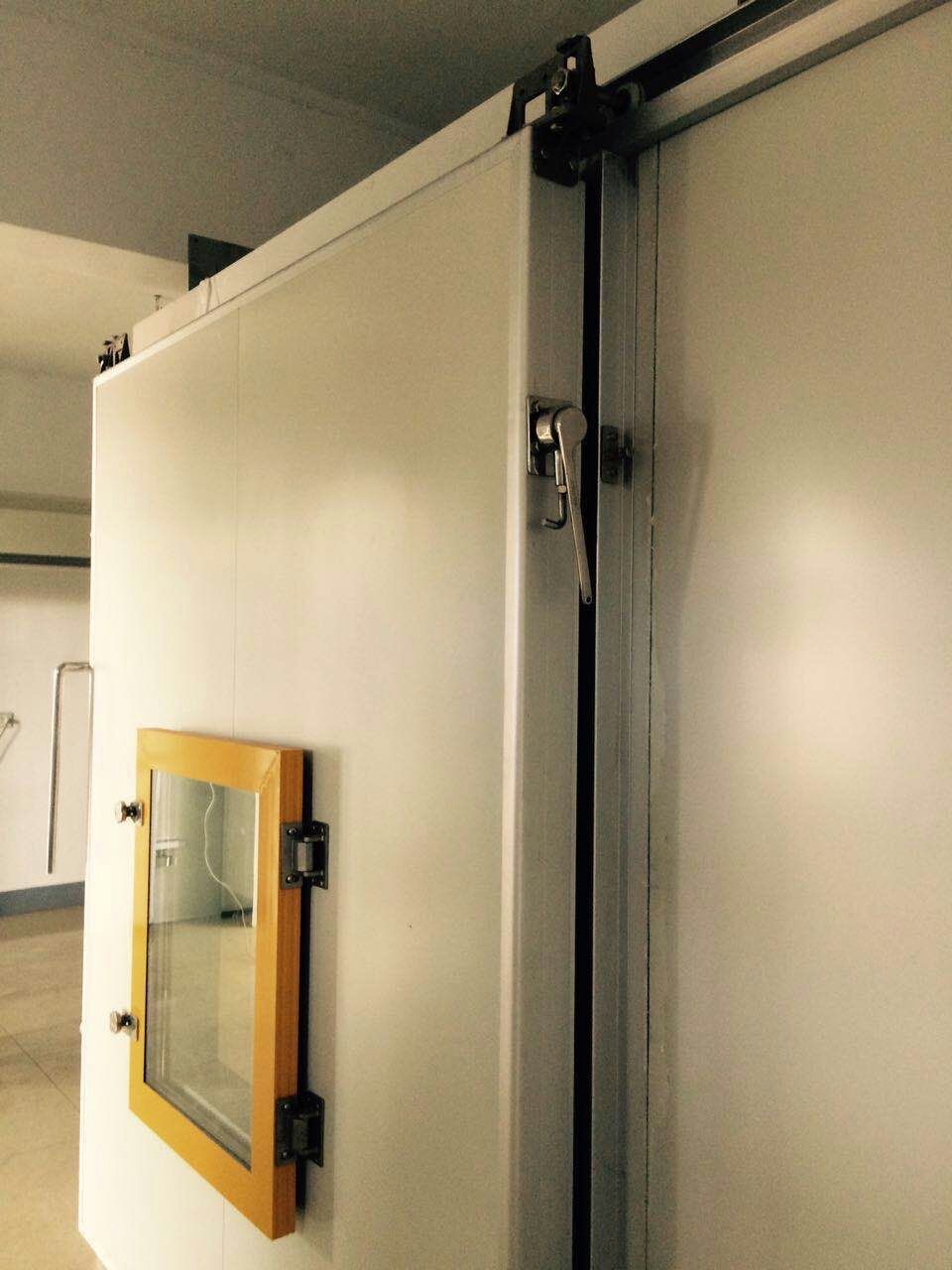 Controlled Atmosphere Door Photo 2