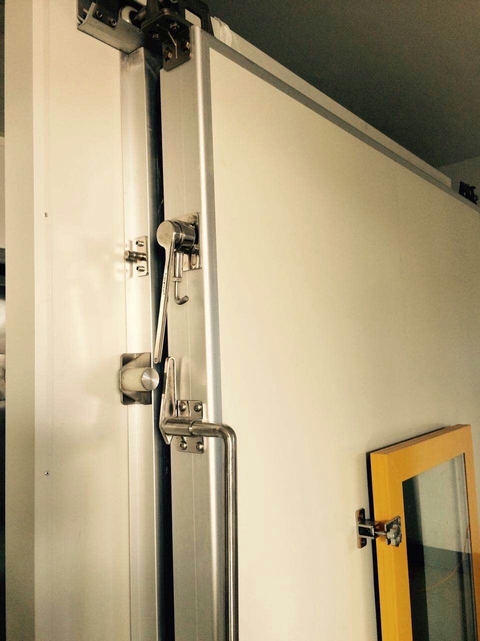 Controlled Atmosphere Door Photo 3