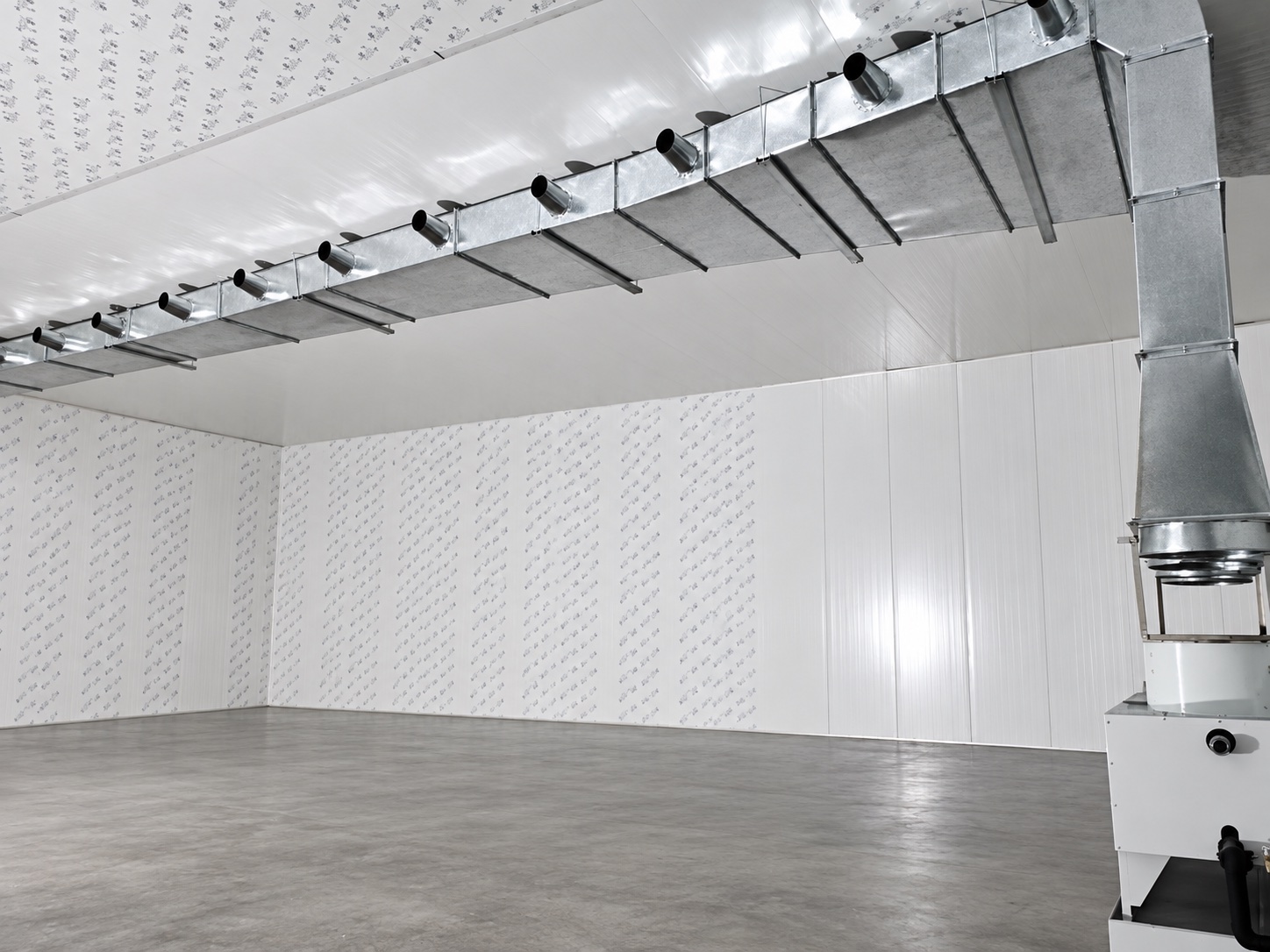 Chiller Room Photo 2